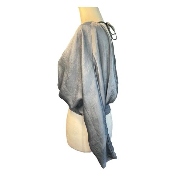 Express Satin Surplice Blouse Blue Cropped Dolman Long Sleeve V-Neck Top Sz XS - Picture 5 of 8